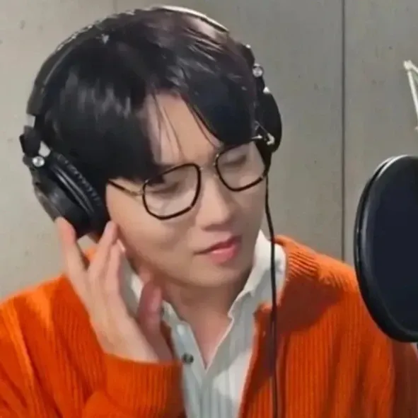 Behind-the-scenes cut of Son Taejin