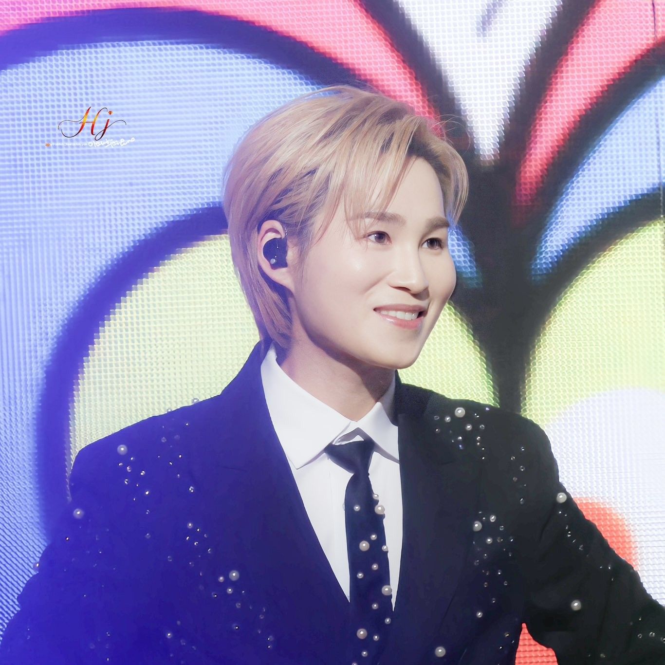 金熙栽的最新照片