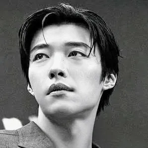Latest photo of Woo Dohwan