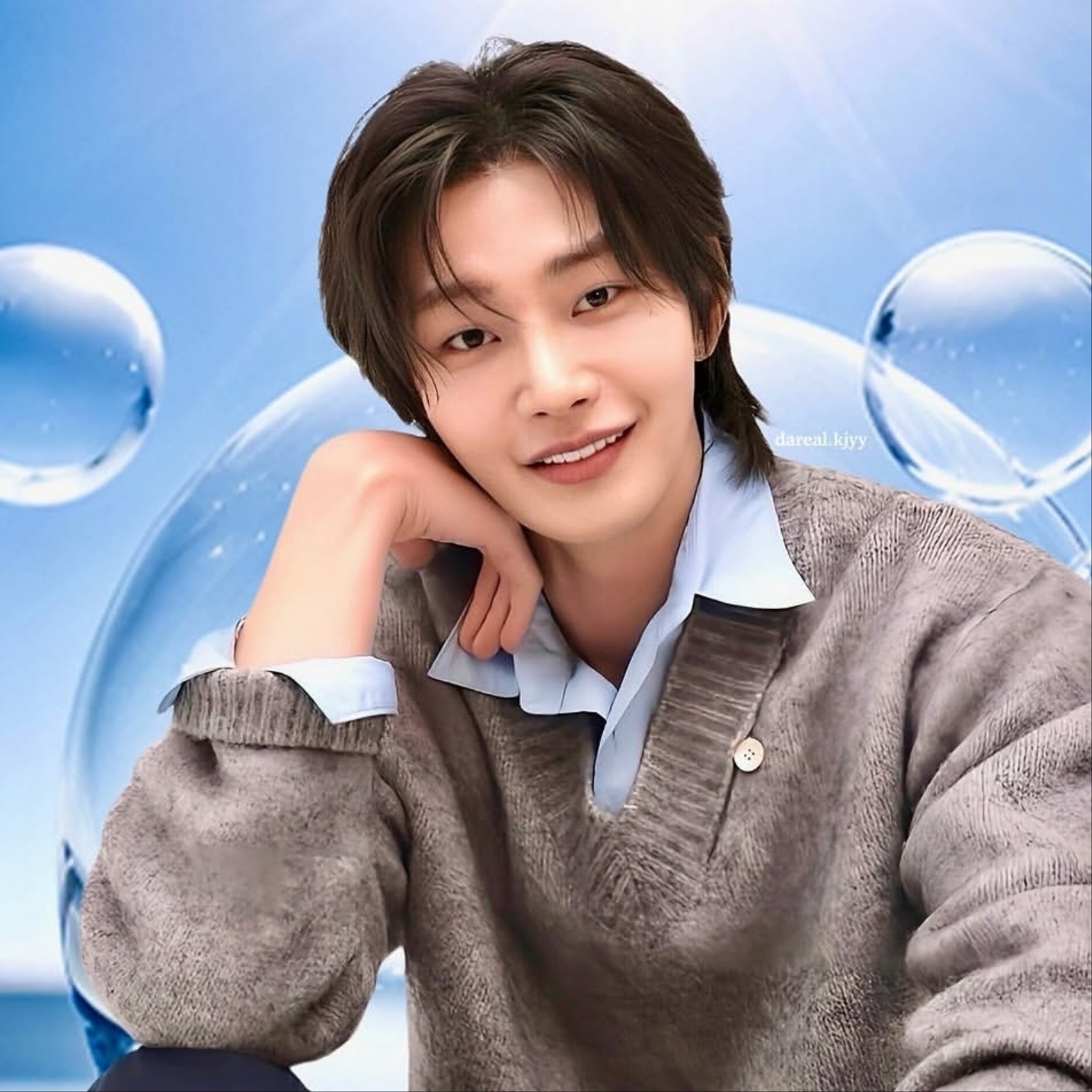 Recent activity shot of Kim Jaeyoung