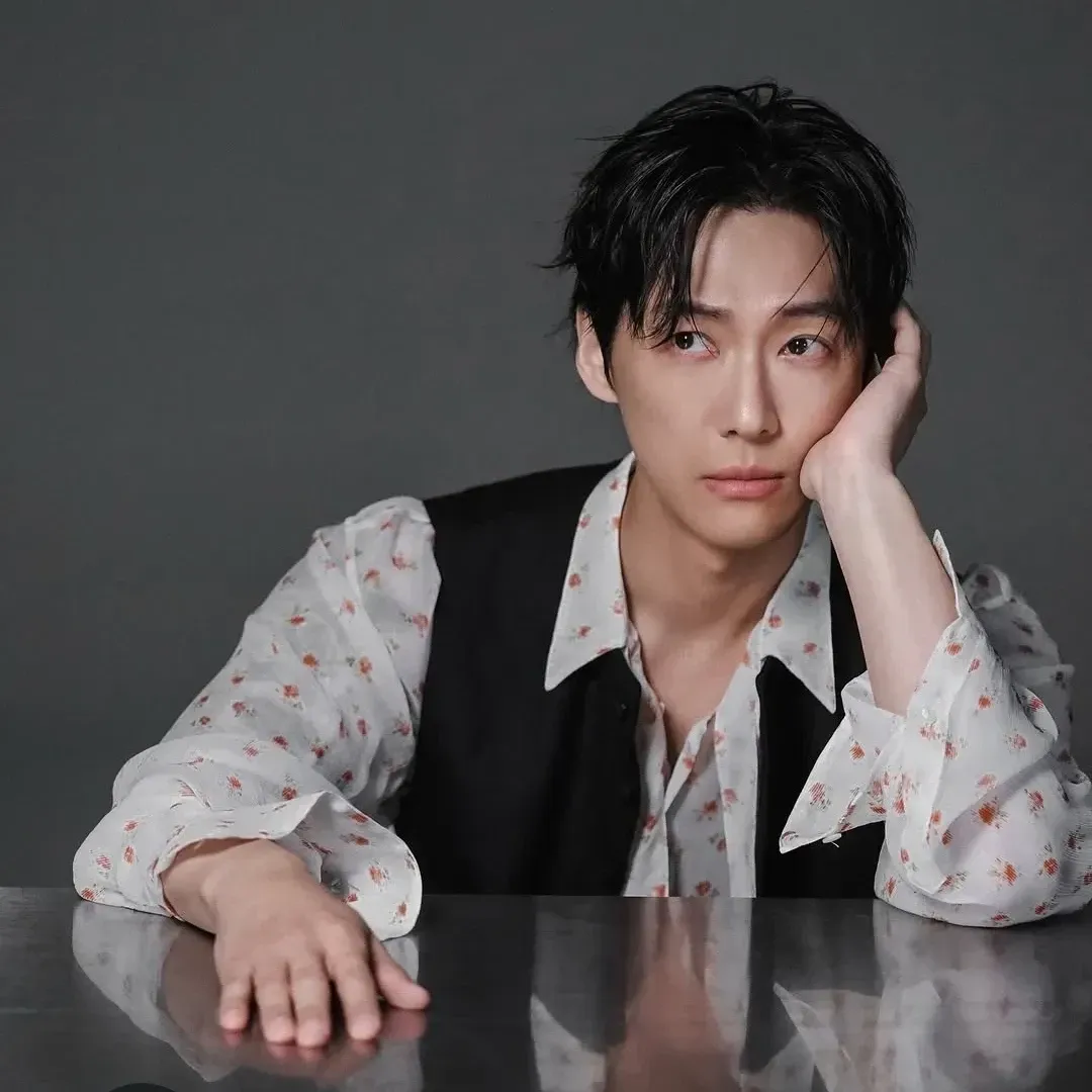 Latest photo of Namkoong Min