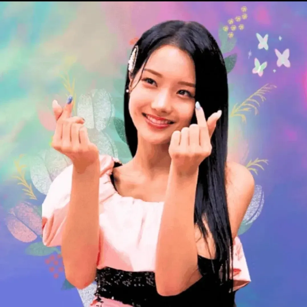 Behind-the-scenes cut of Kim Soyeon (2004)