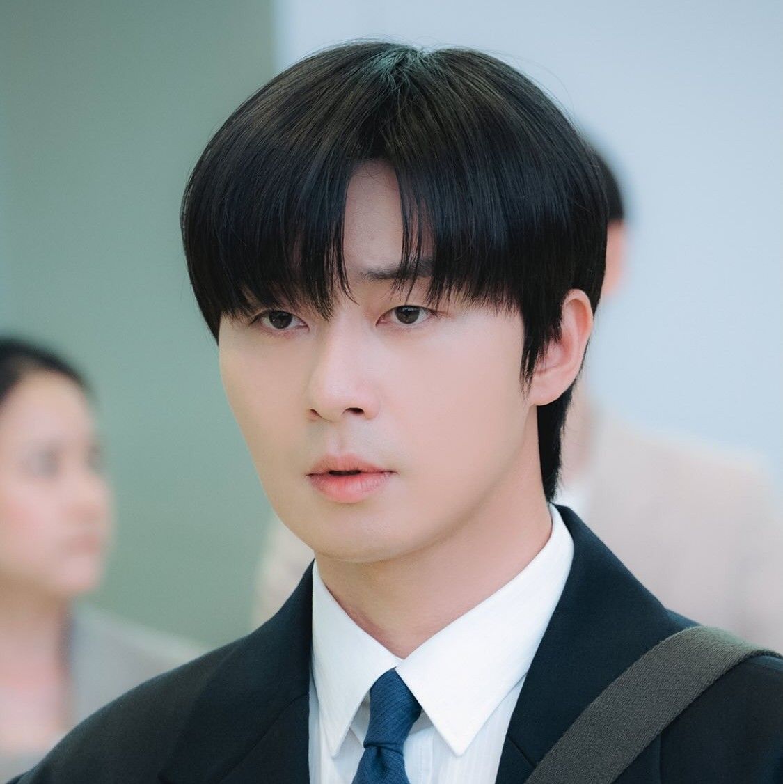 Recent activity shot of Park Seojoon