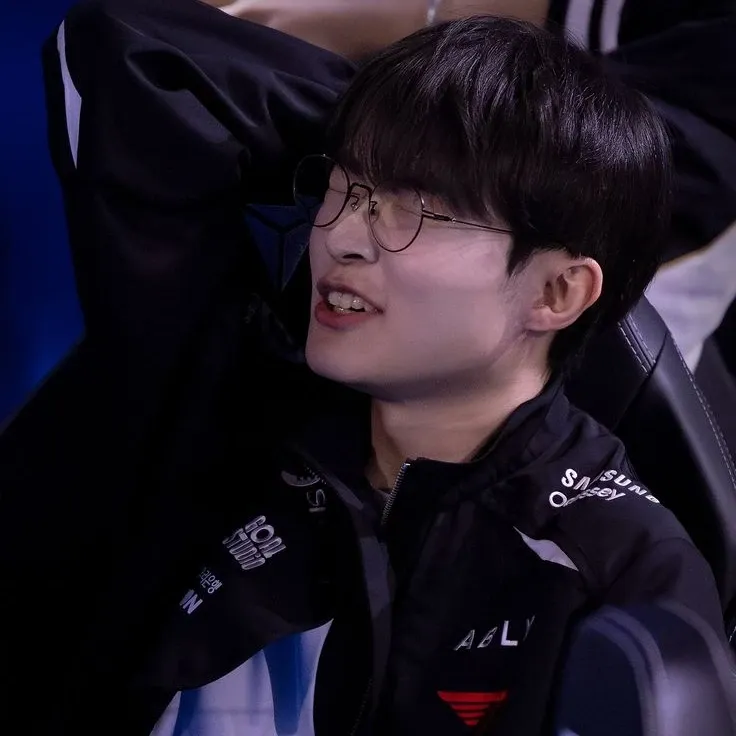 Behind-the-scenes cut of Faker
