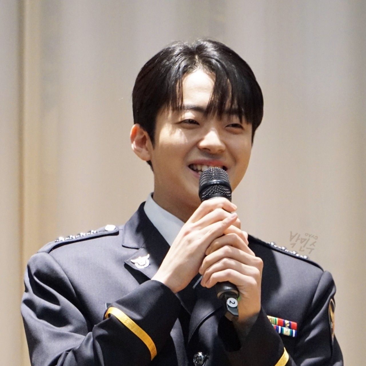 Behind-the-scenes cut of Park Minsu