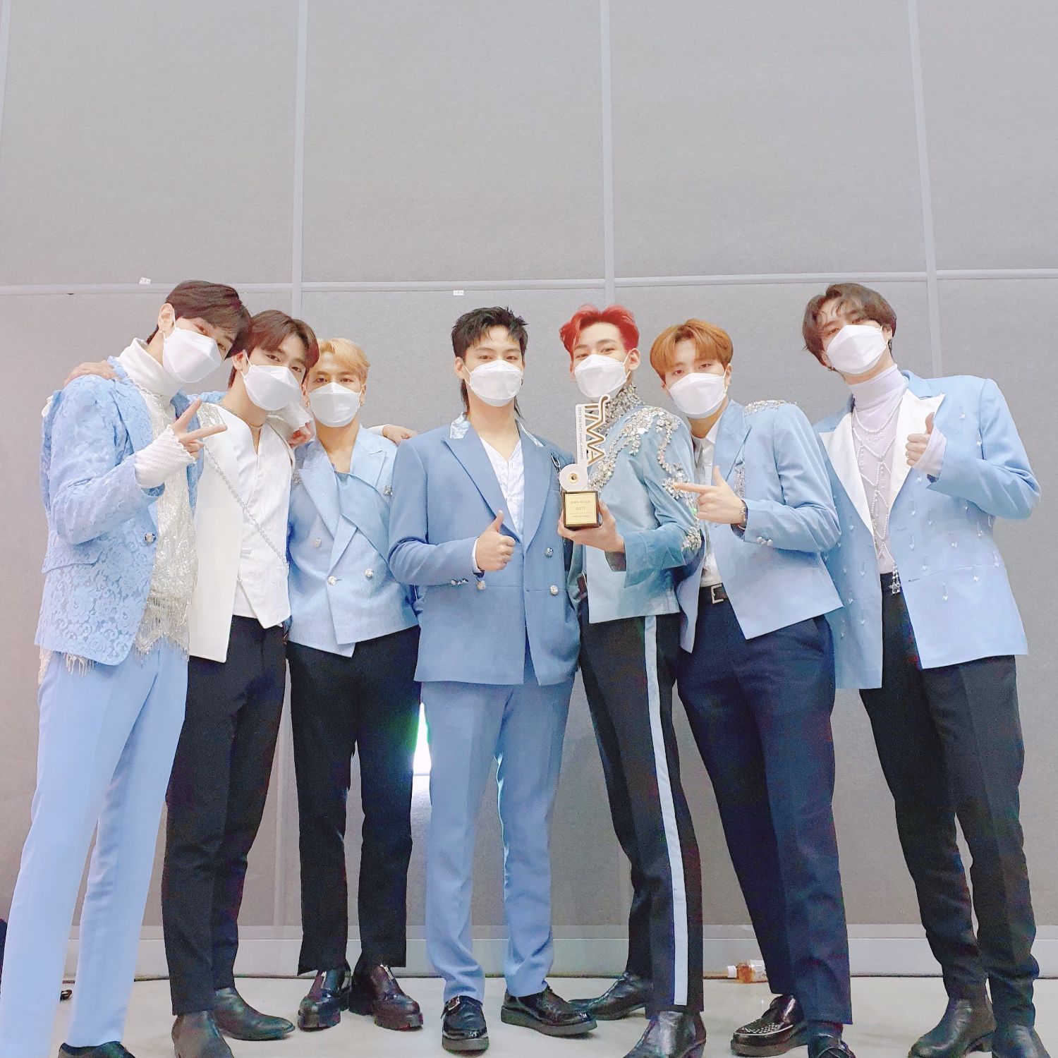 粉絲拍下的朴珍榮瞬間