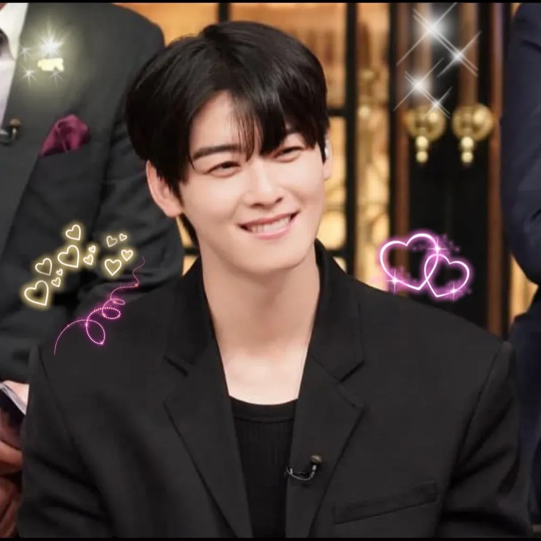Foto terbaru dari Cha Eunwoo