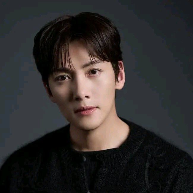 チ・チャンウクのビハインドカット