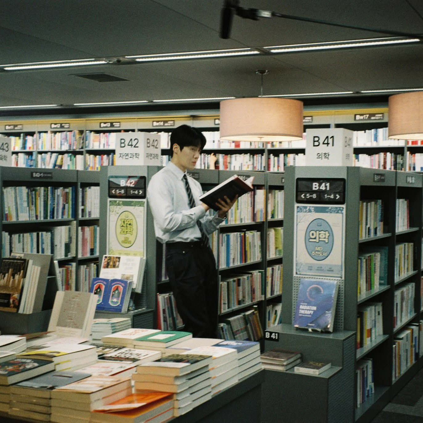 金宣虎的近期活动照