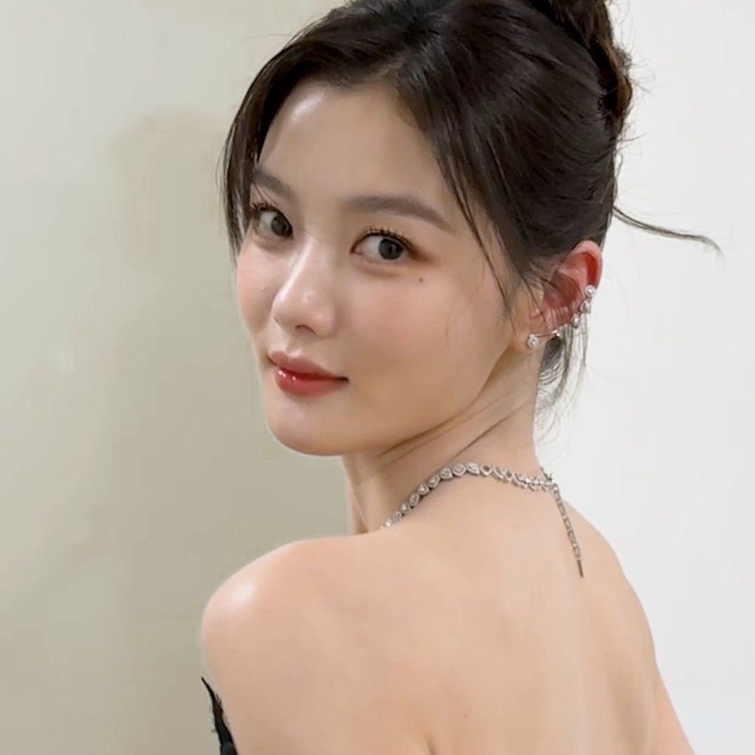 Latest photo of Kim Youjung