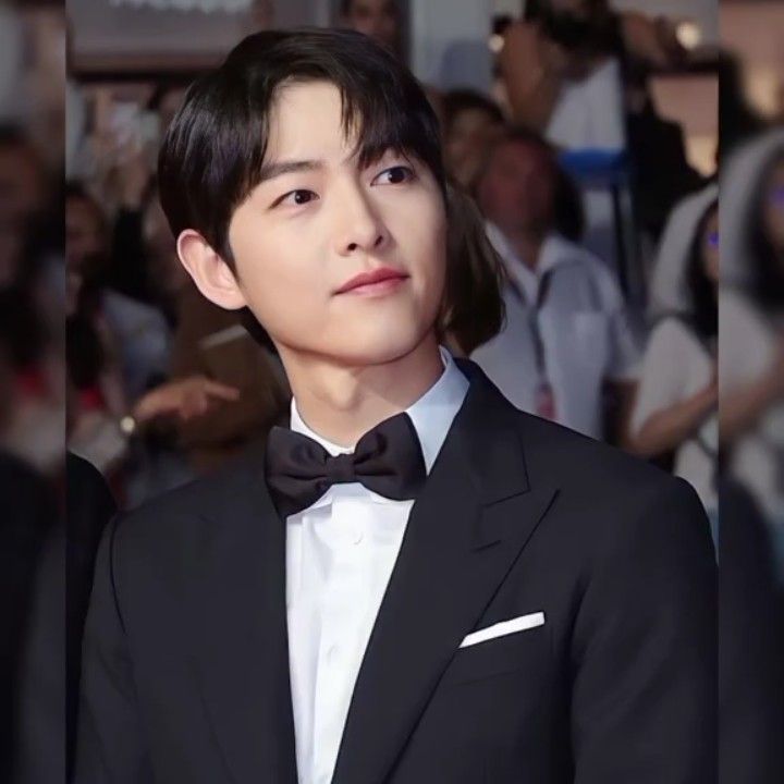 宋仲基的最新照片