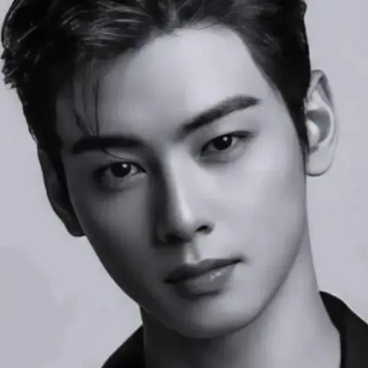 A moment captured by a fan of Cha Eunwoo