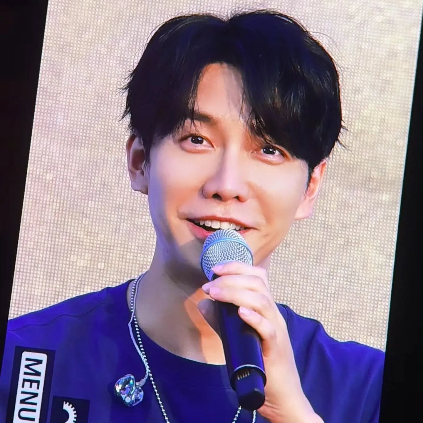 Foto kegiatan terbaru dari Lee Seunggi