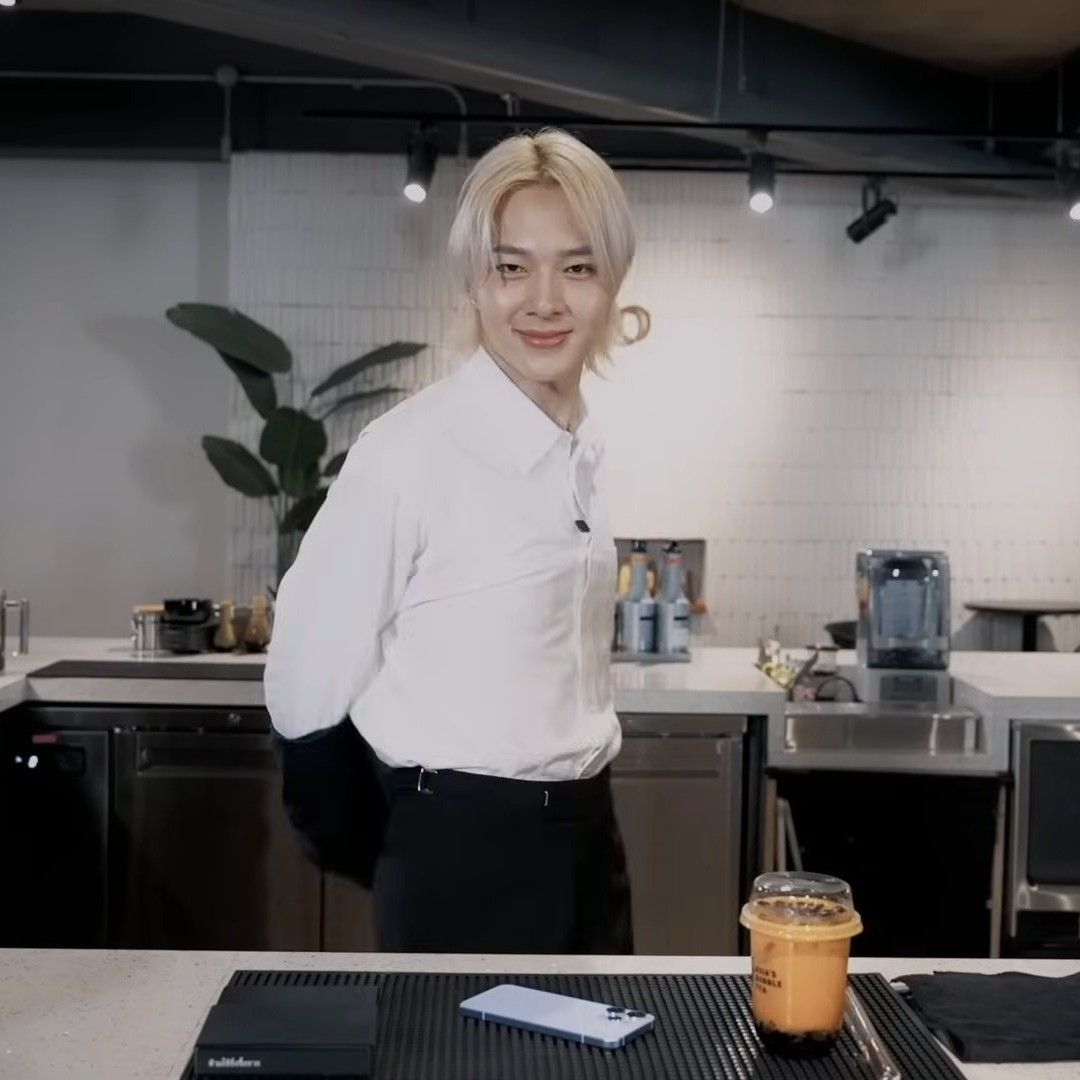 Behind-the-scenes cut of NuNew