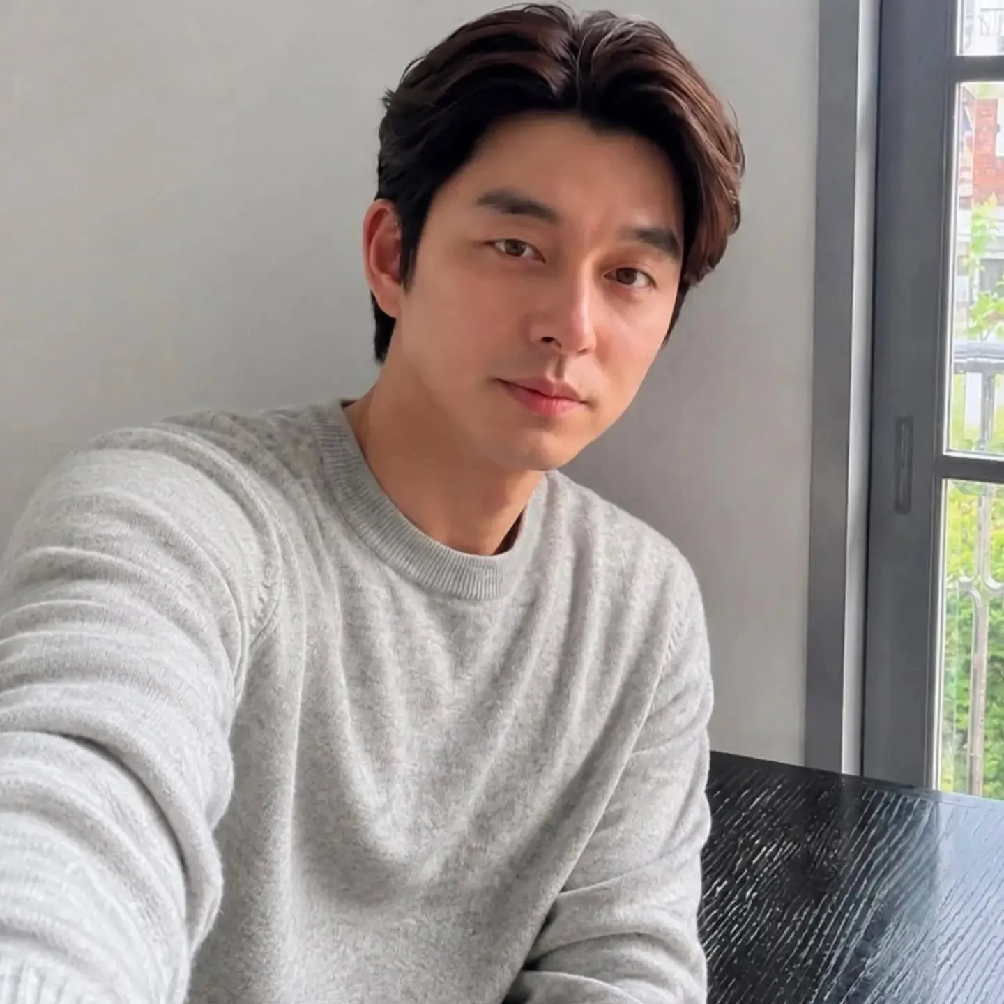 Behind-the-scenes cut of Gong Yoo