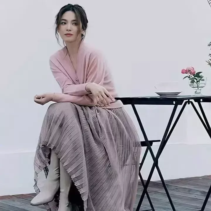A moment captured by a fan of Song Hyekyo