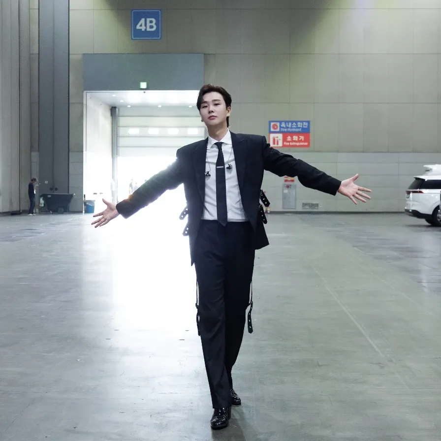 Recent activity shot of Song Minjun