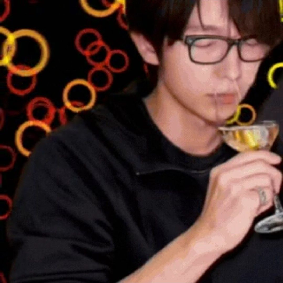 Recent activity shot of Lee Joongi