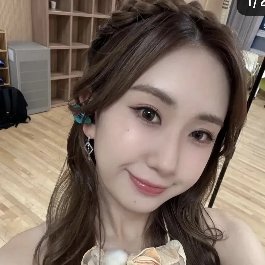 Foto kegiatan terbaru dari Jeon Yujin