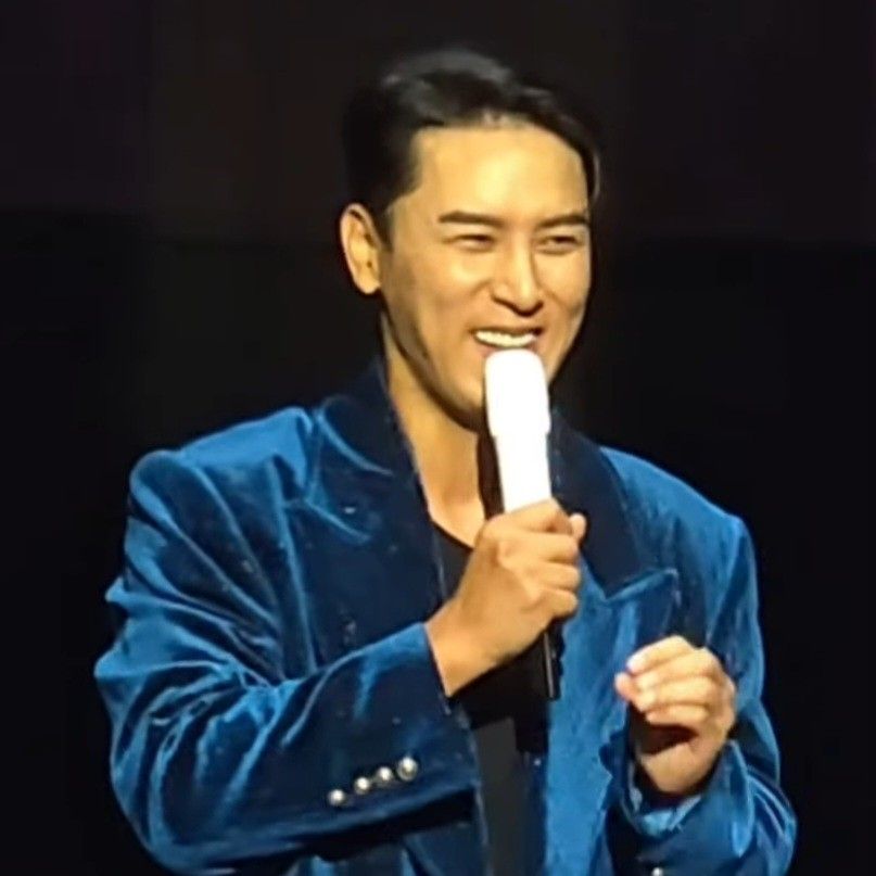 Foto kegiatan terbaru dari Jang Minho