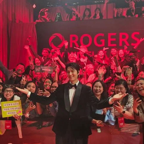 Behind-the-scenes cut of Lee Minho