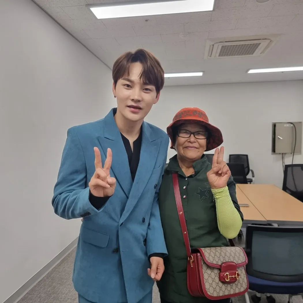 박서진 최근 활동샷