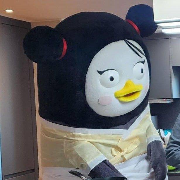 Recent activity shot of Pengsoo