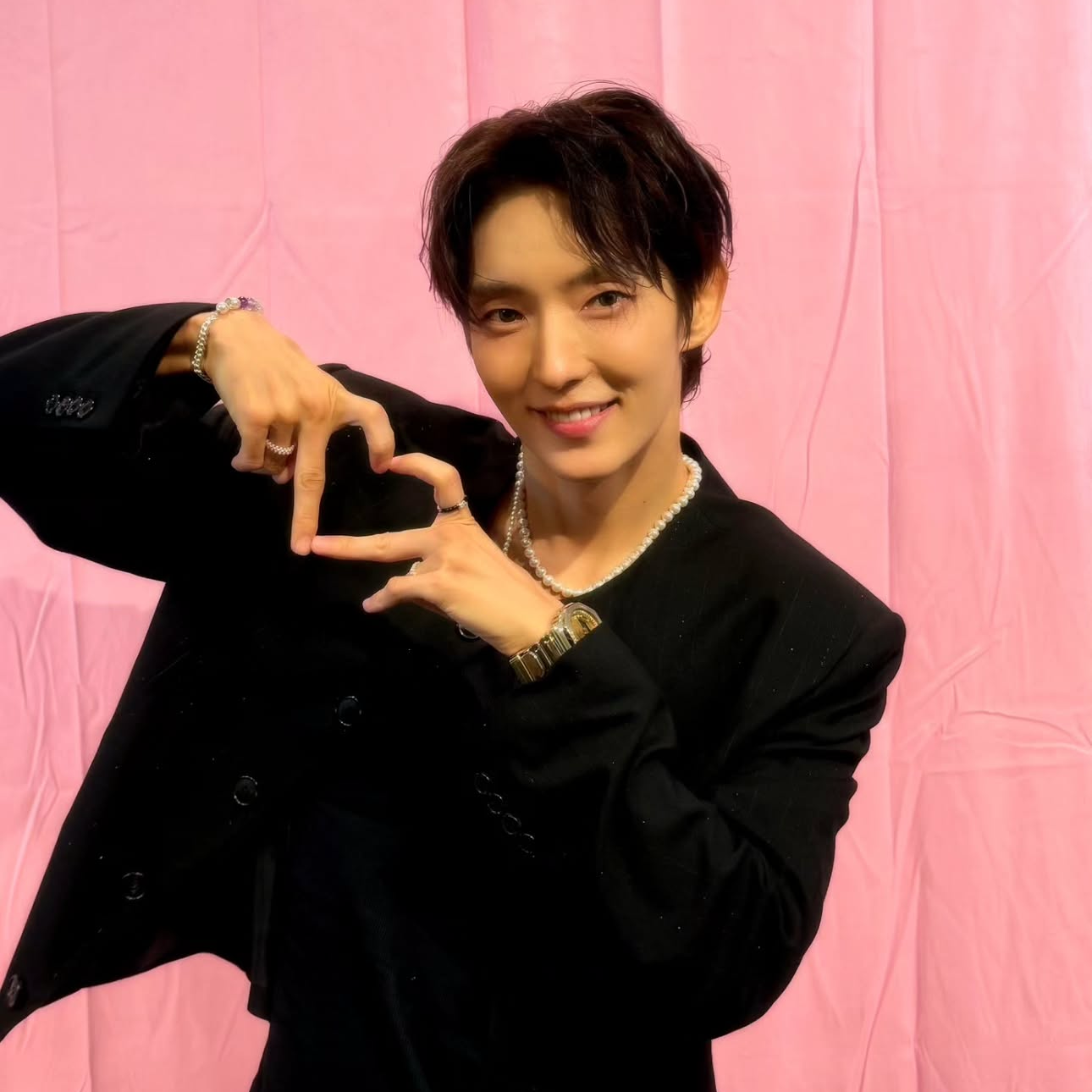 A moment captured by a fan of Lee Joongi