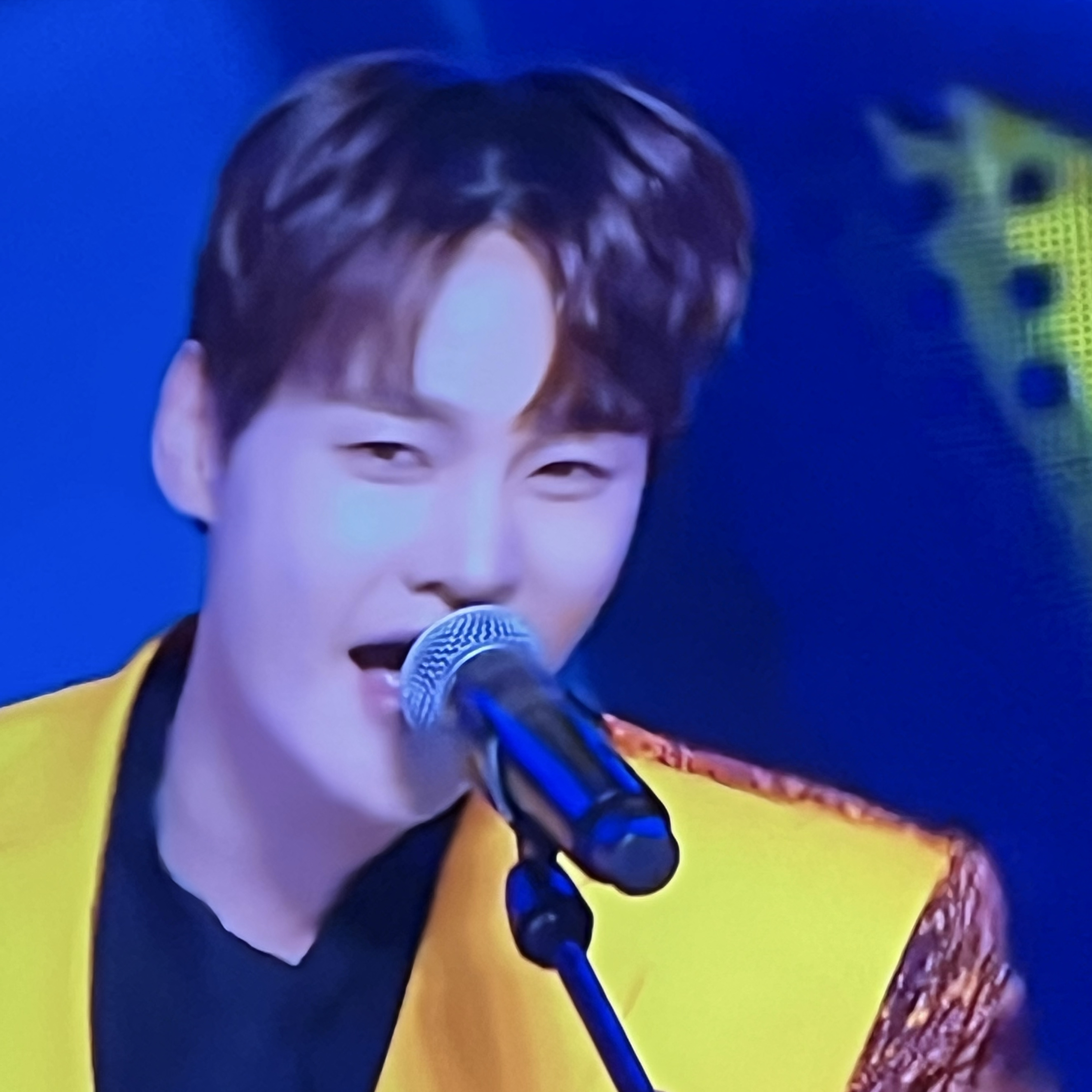 朴瑞鎮的最新照片