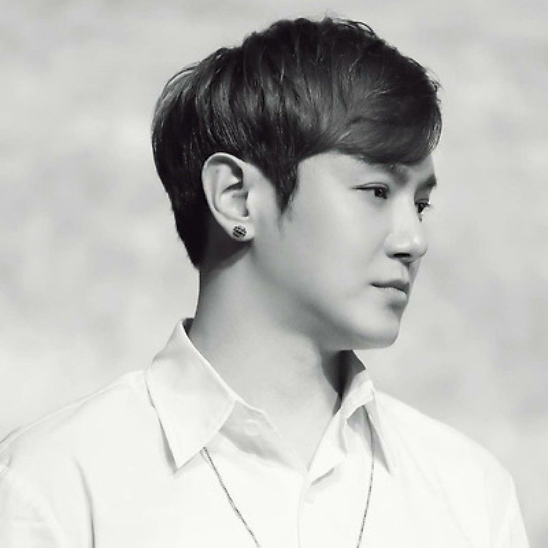 Foto terbaru dari Hwanhee