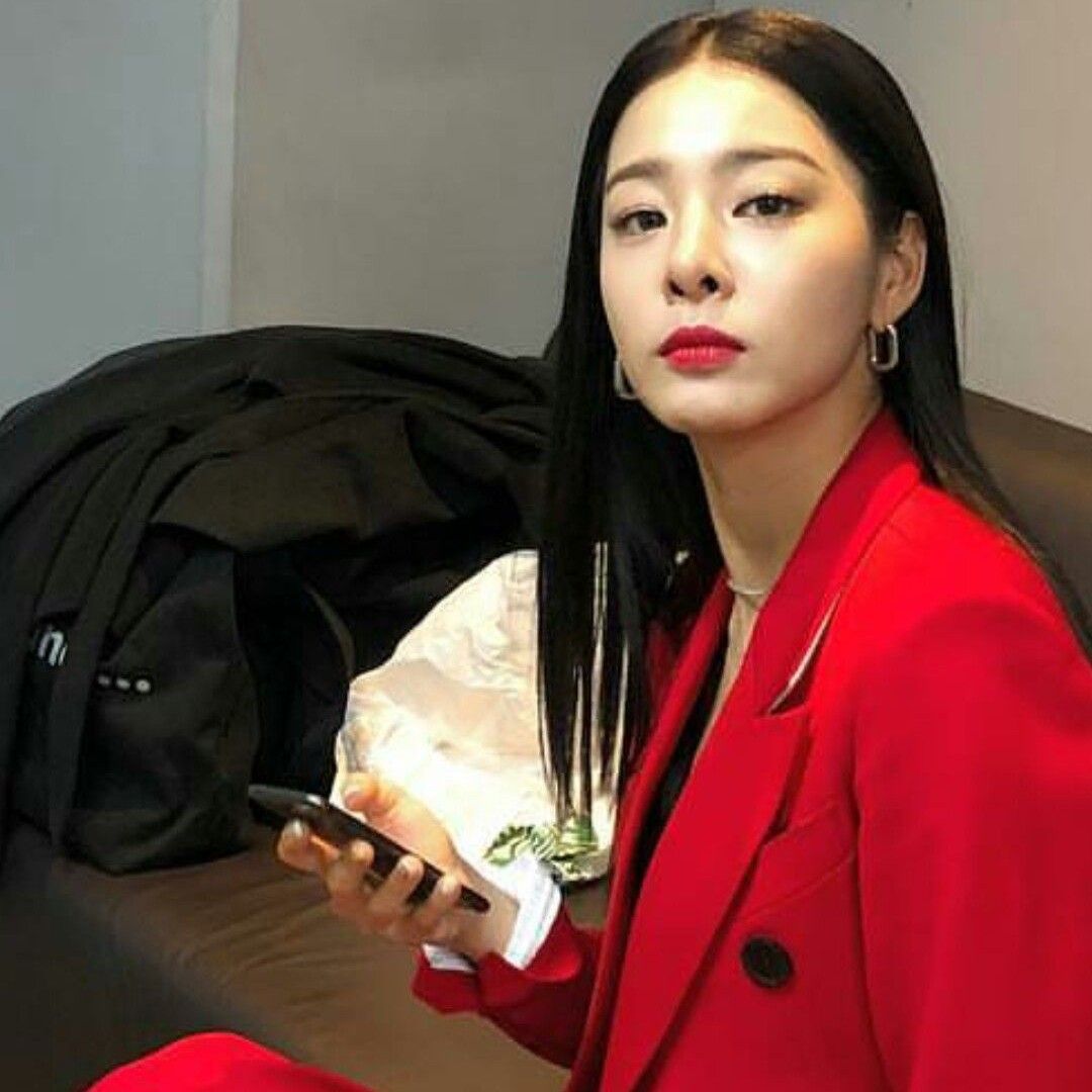 Recent activity shot of Seol Inah