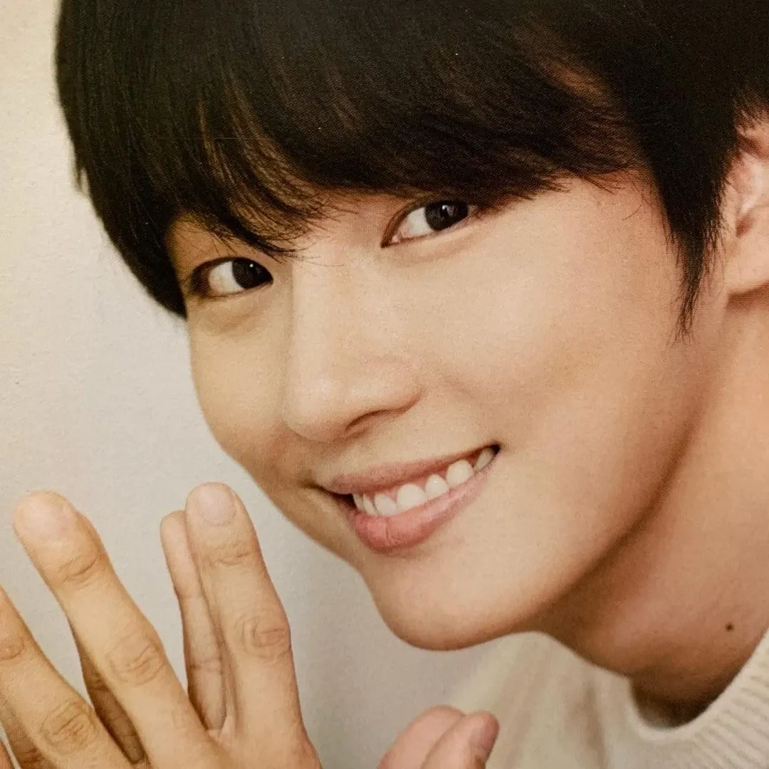 Latest photo of Yoon Shiyoon