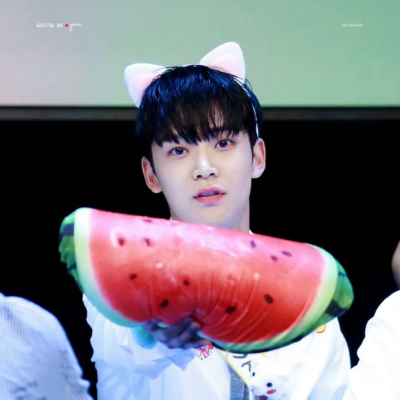 Foto kegiatan terbaru dari Rowoon