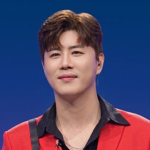 チン・ヘソンの最新写真