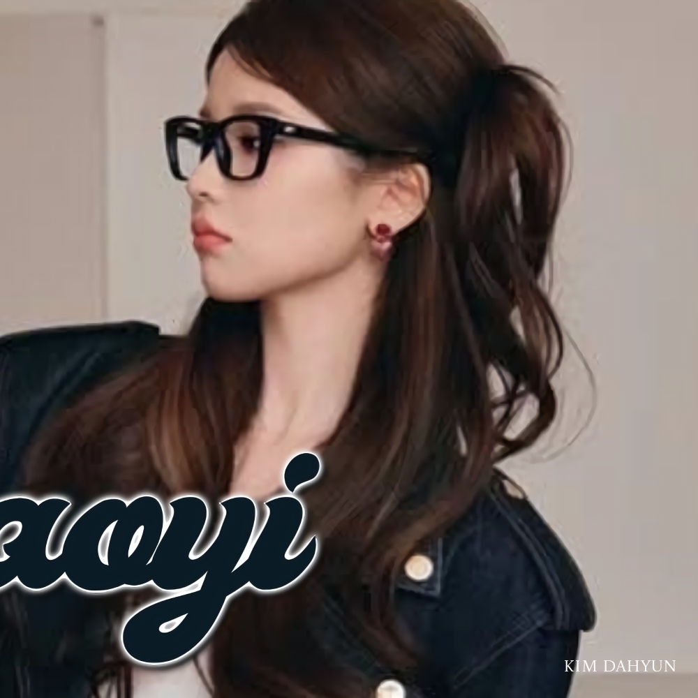 A moment captured by a fan of Zhang Miaoyi