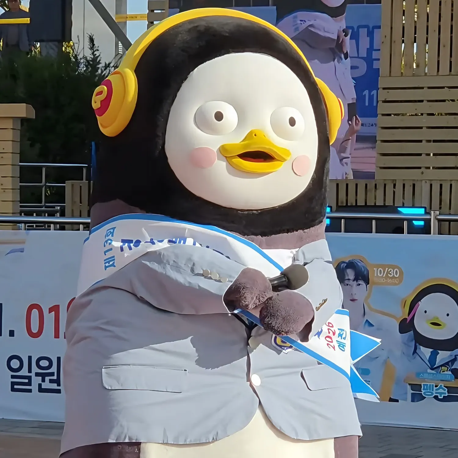 ペンスの最新写真