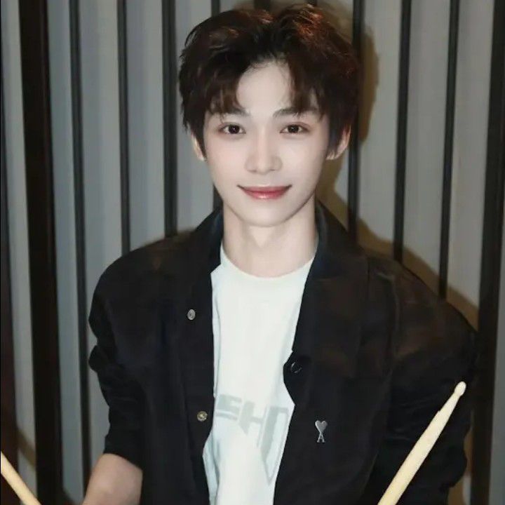 Latest photo of Zi Yu