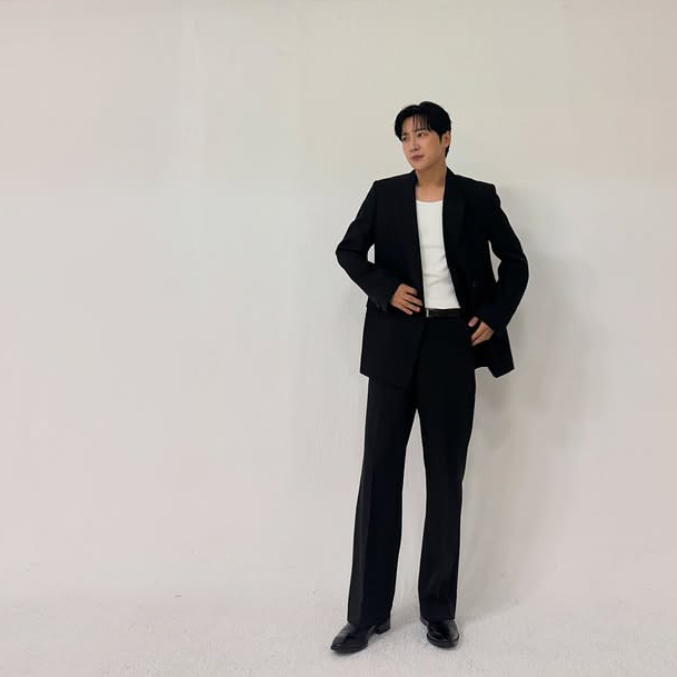 A moment captured by a fan of Lee Sangyeob
