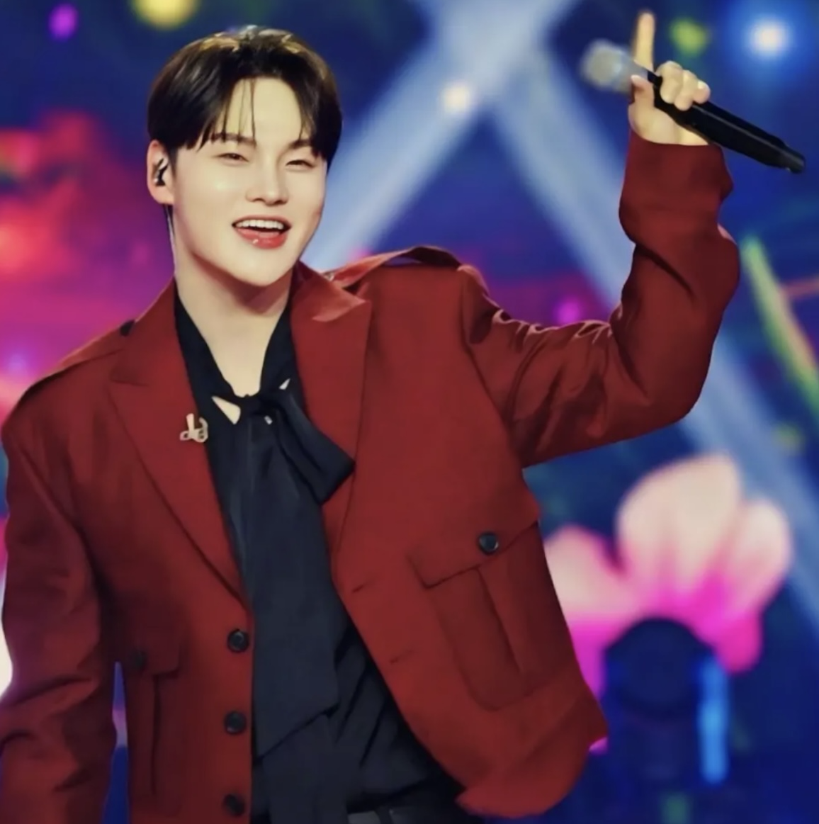 박서진의 비하인드 컷