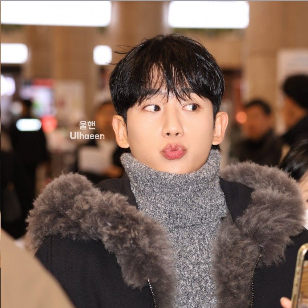 丁海寅的近期活动照