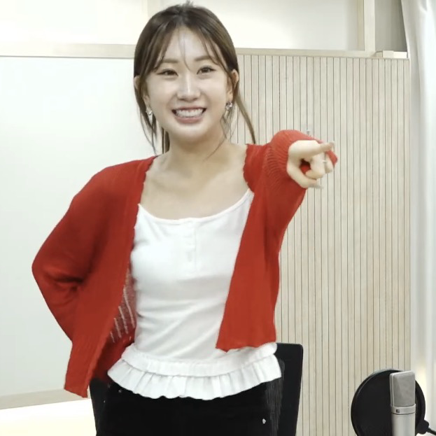 Momen yang diabadikan oleh penggemar Jeon Yujin