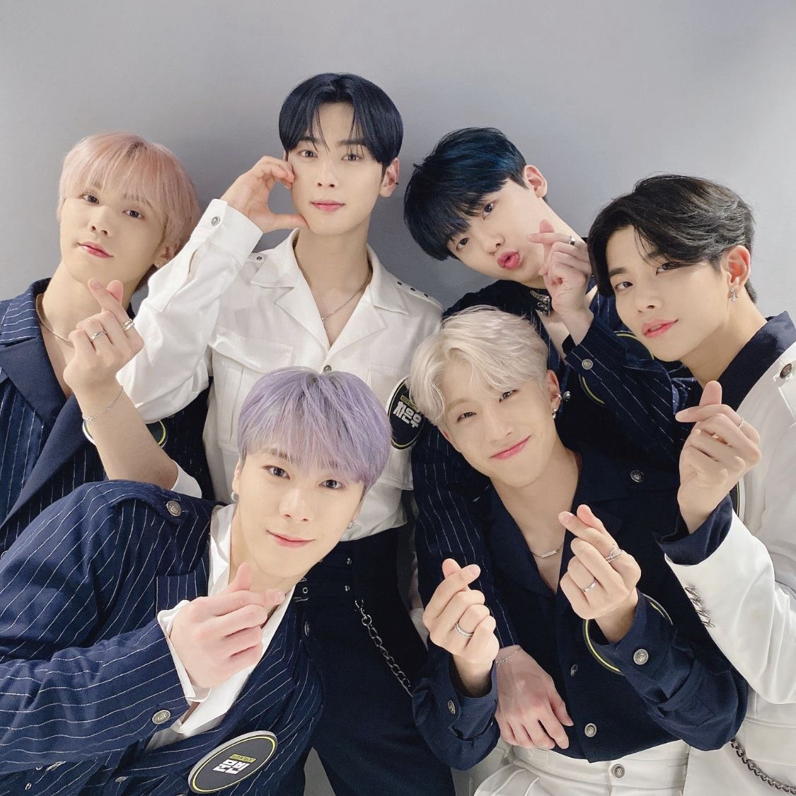 Behind-the-scenes cut of Cha Eunwoo