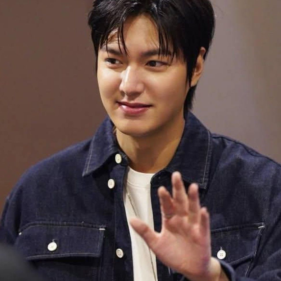 李敏镐的最新照片