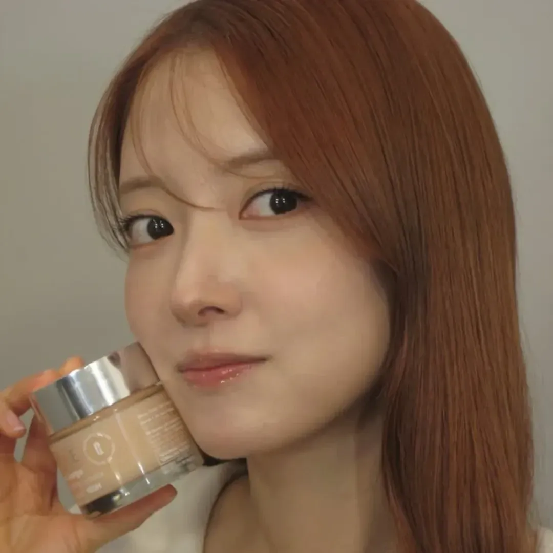 A moment captured by a fan of Lee Seyoung