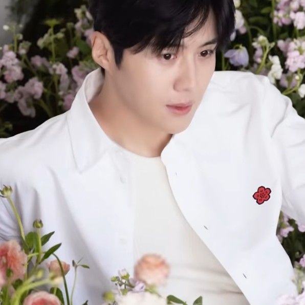 金宣虎的近期活动照