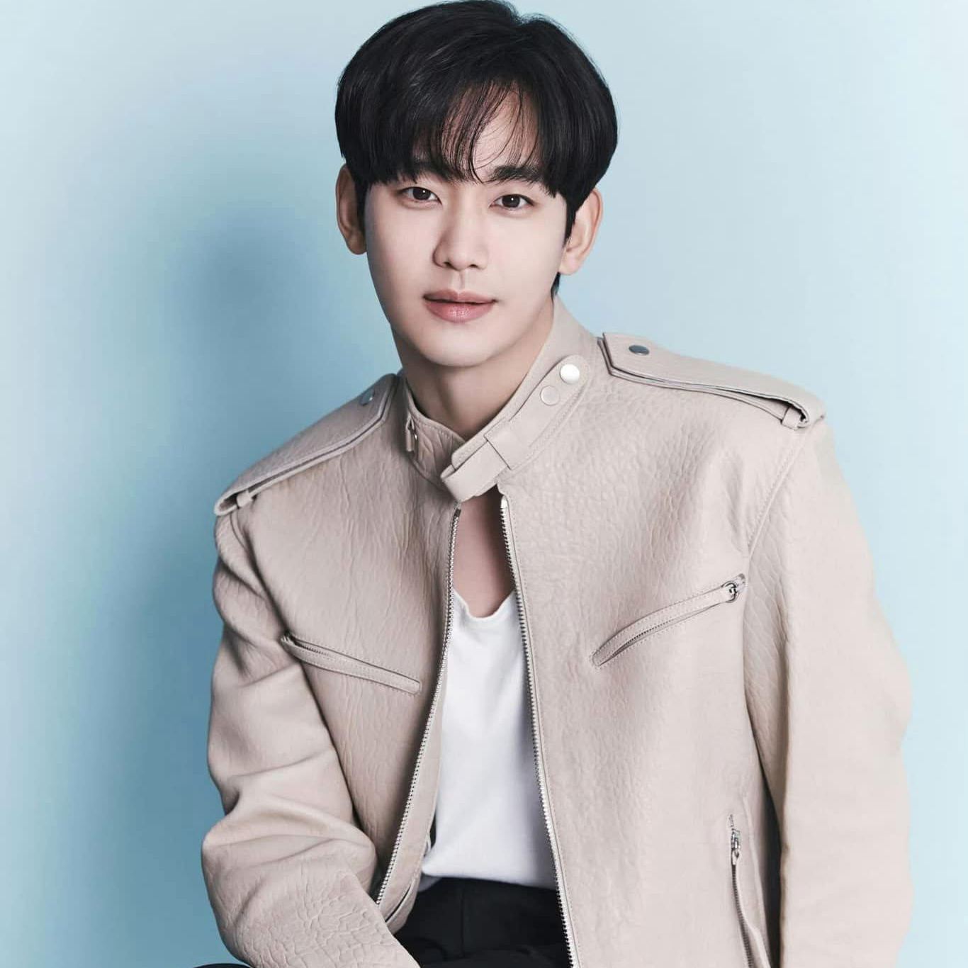 Behind-the-scenes cut of Kim Soohyun