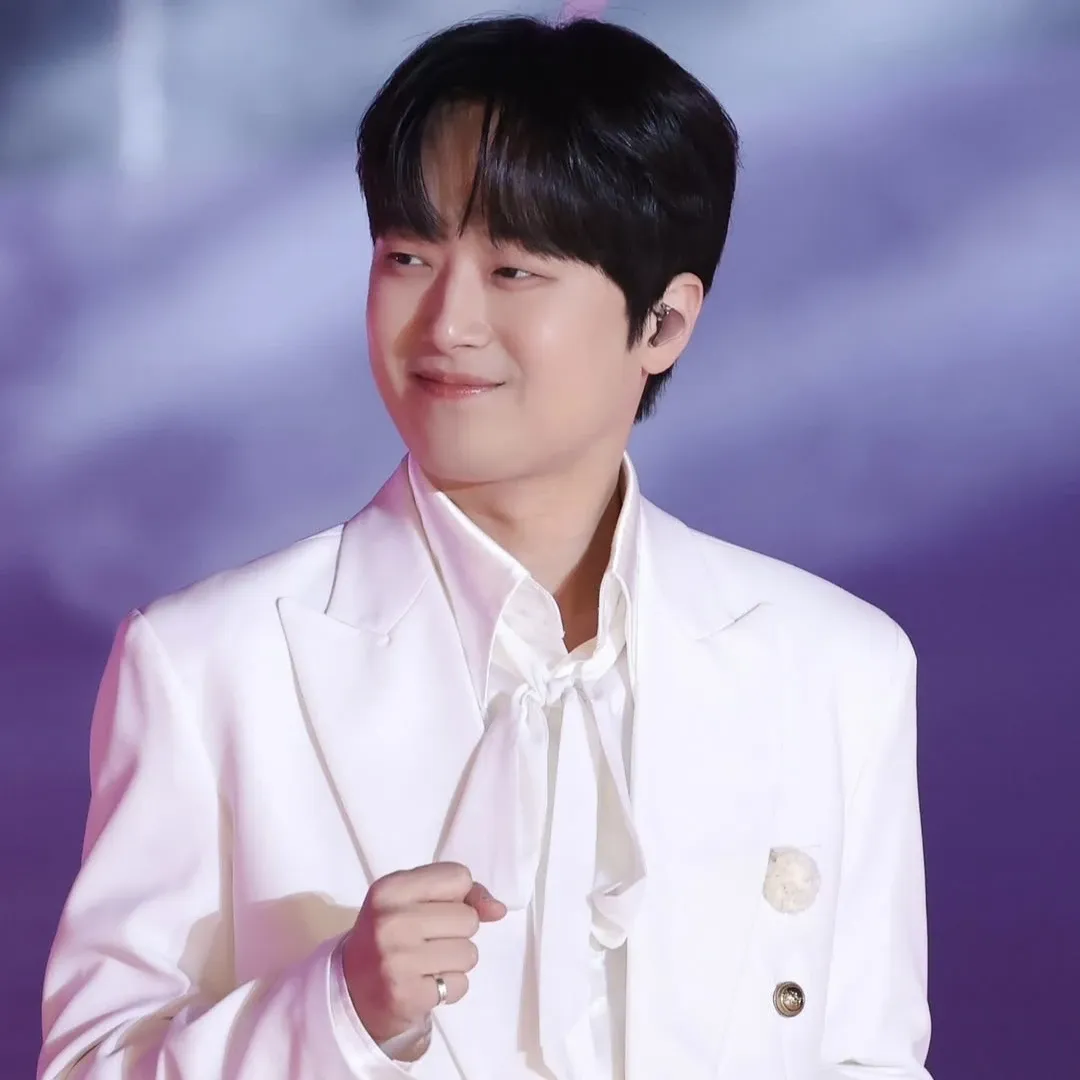 Cuplikan di balik layar dari Lee Chanwon