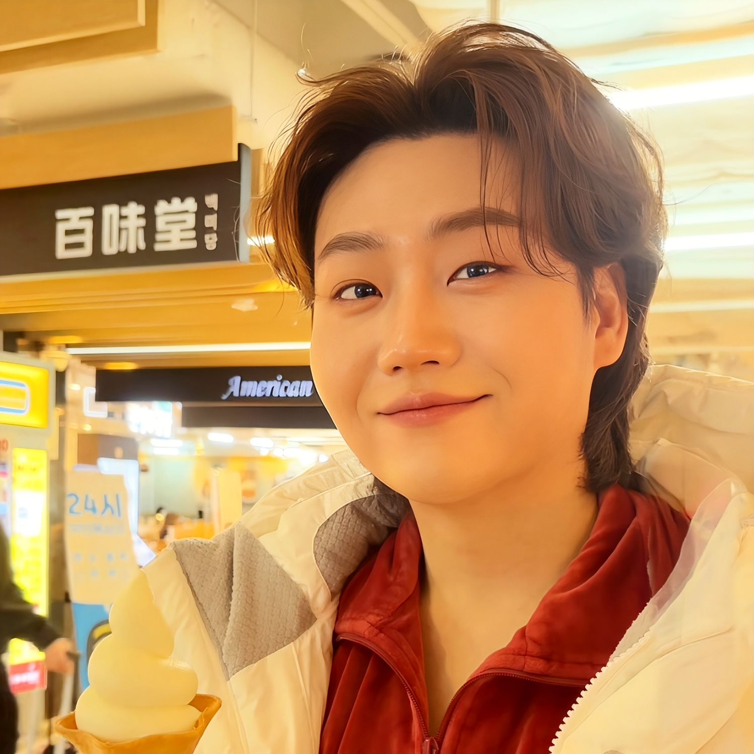 Recent activity shot of Min Soohyun