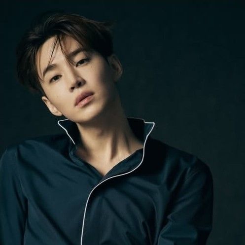 Behind-the-scenes cut of Henry