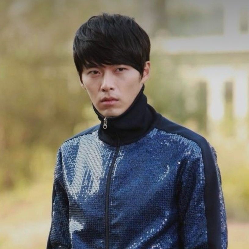 Foto kegiatan terbaru dari Hyun Bin